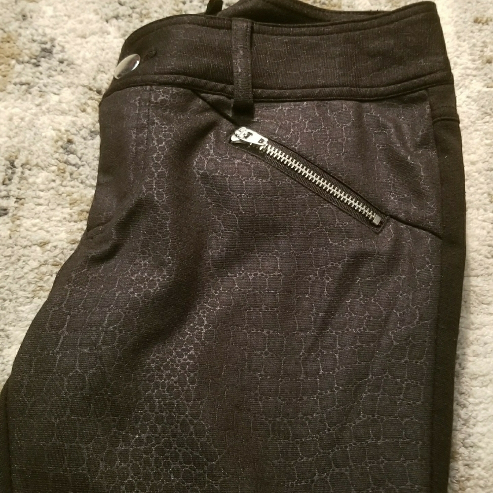 Grass collection alligator print pants